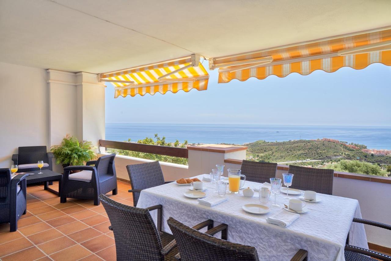 Neptuno Malaga Apartamento De Lujo Rincón de la Victoria Εξωτερικό φωτογραφία